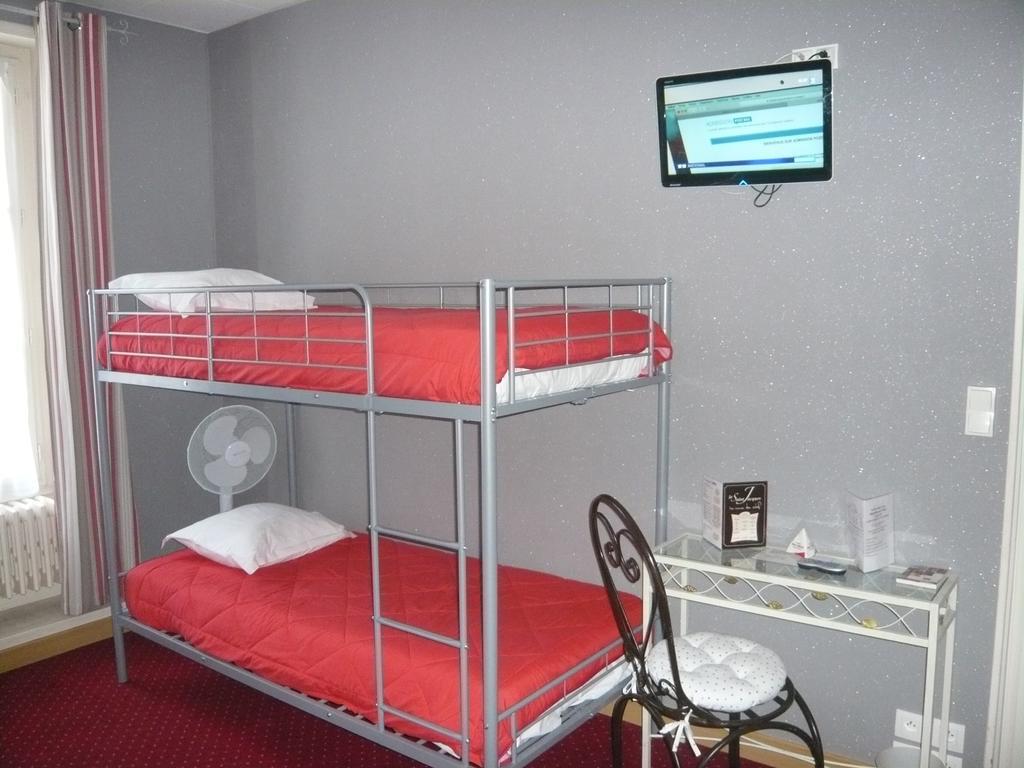 Hotel - Restaurant Saint Jacques Блоа Екстериор снимка