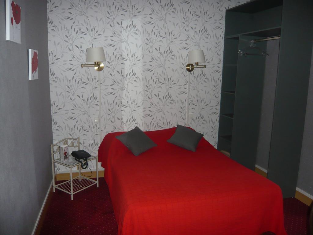 Hotel - Restaurant Saint Jacques Блоа Екстериор снимка